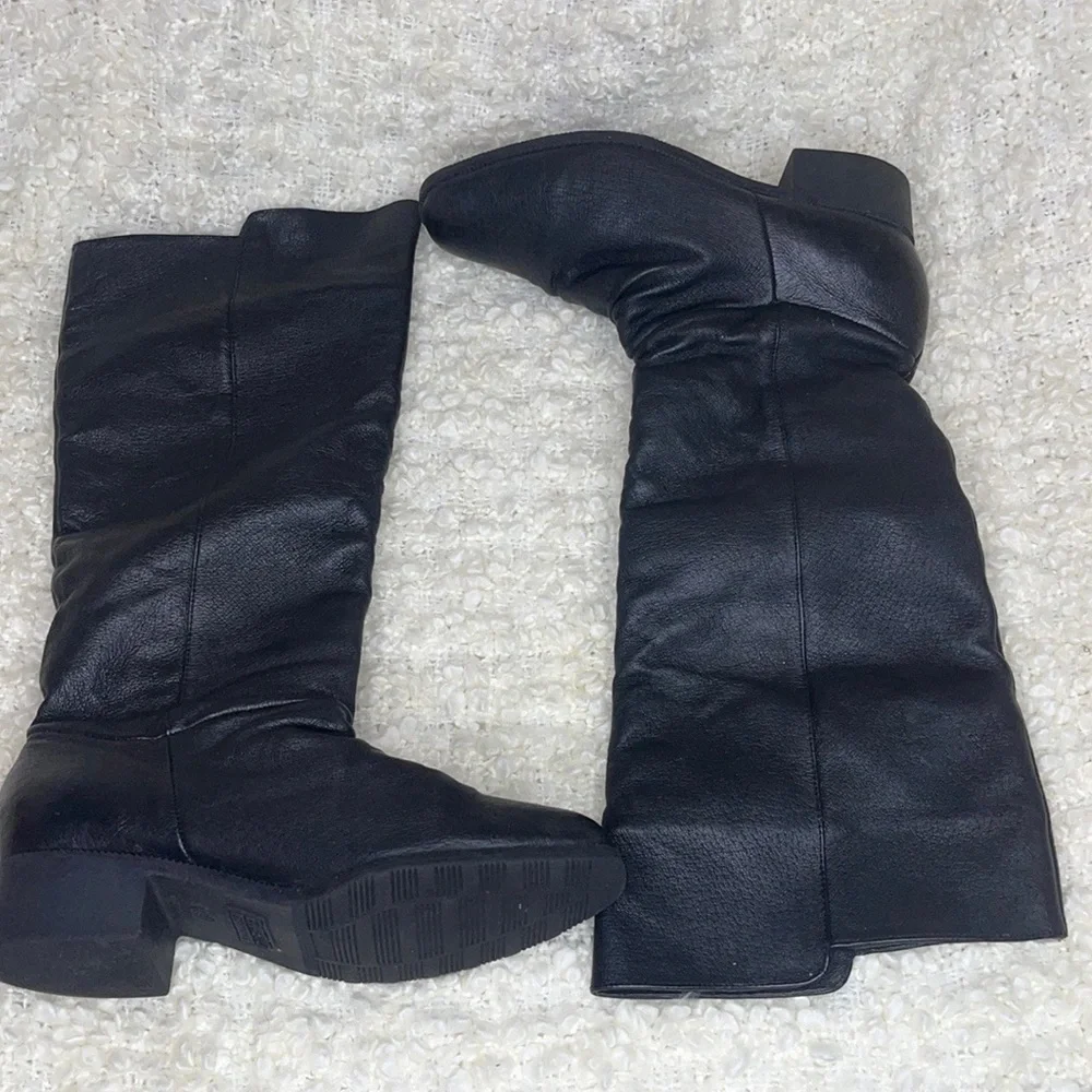 Women’s Basic Editions Leather Knee High Boots Size 8.5